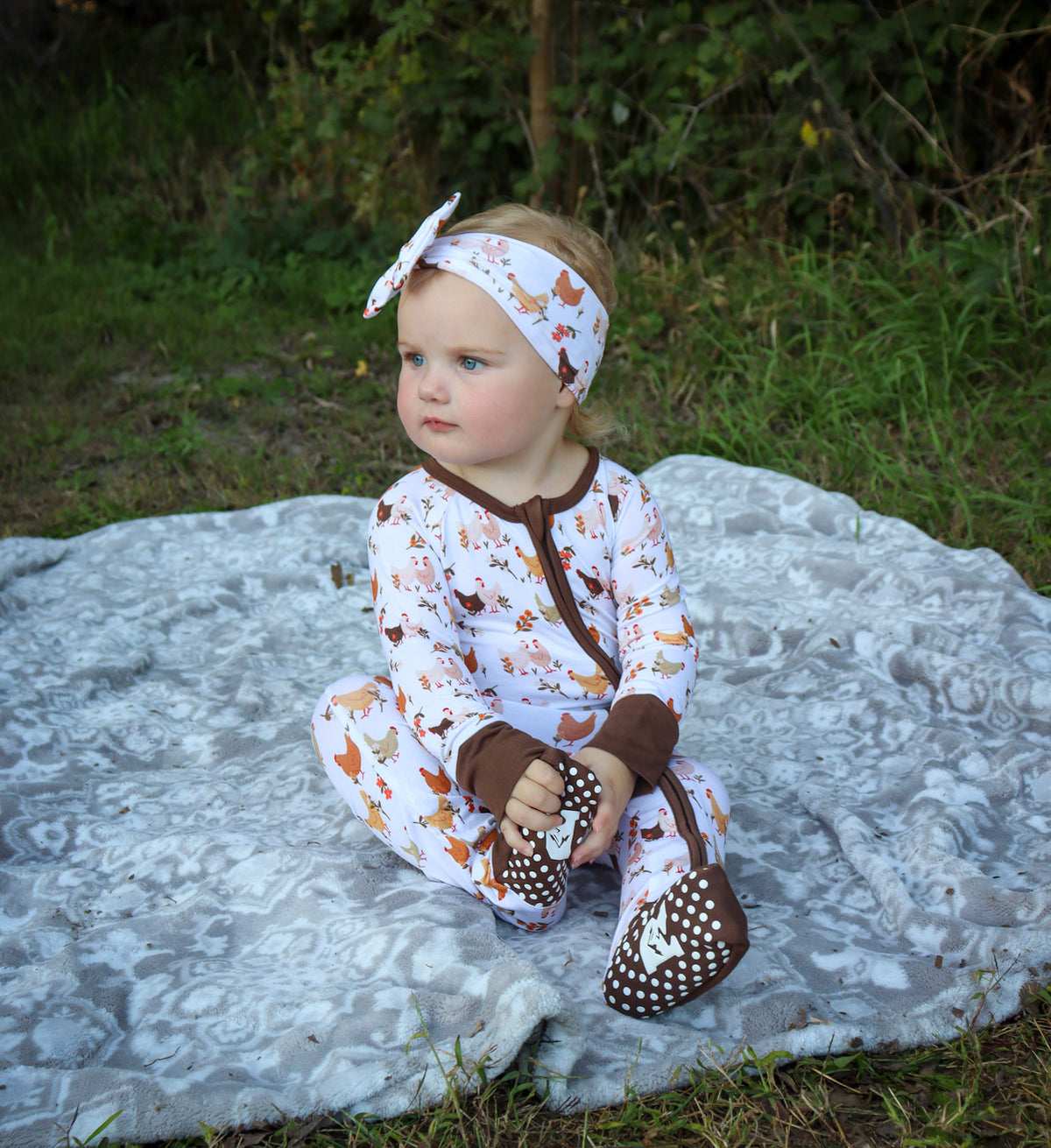 Bamboo Zippy — Chickens & Flowers