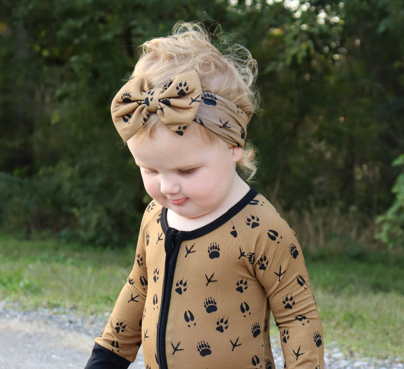 Bows — Tracks